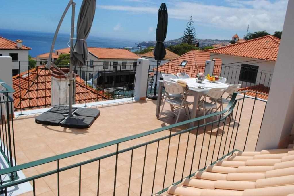 Hotel Vila Rosa - Renovated House Overlooking The Sea Funchal  Exterior foto